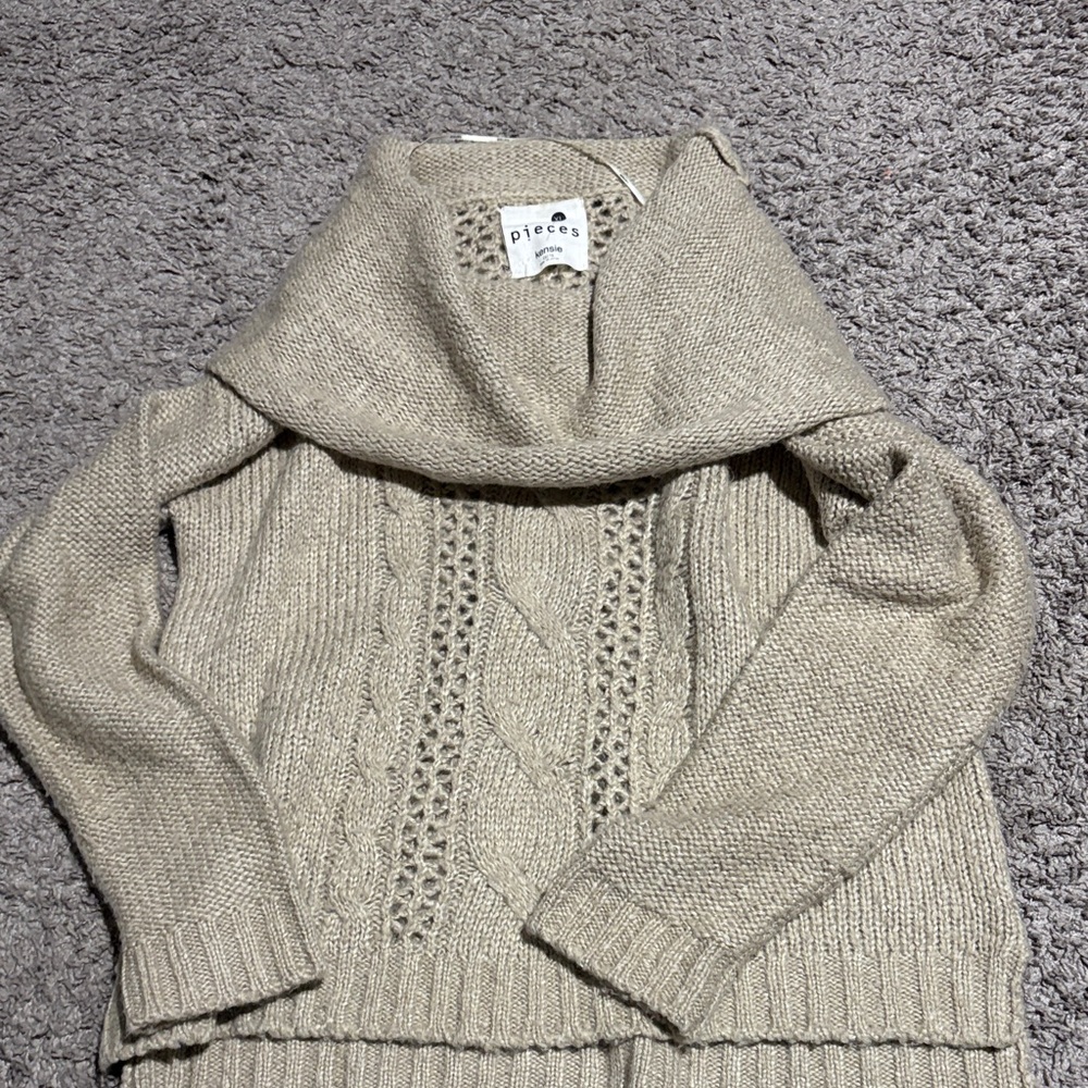 Kensie Women's Beige Cowl Neck Sweater
